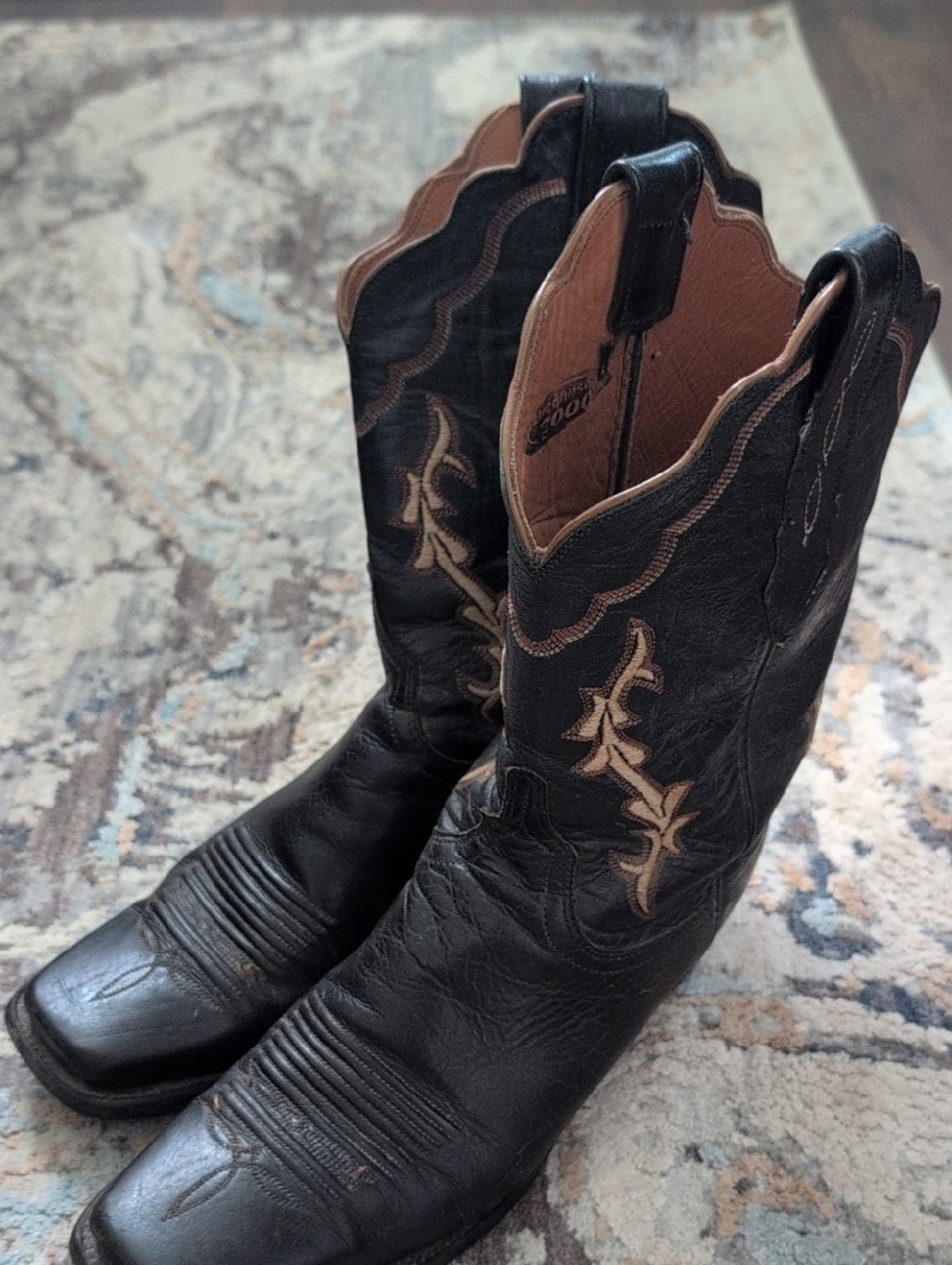 Black Leather Lucchese 2000 Cowboy Boots - Picture 2 of 10